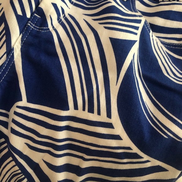 Chico’s So Slimming Girlfriend Ankle - Picture 2 of 7